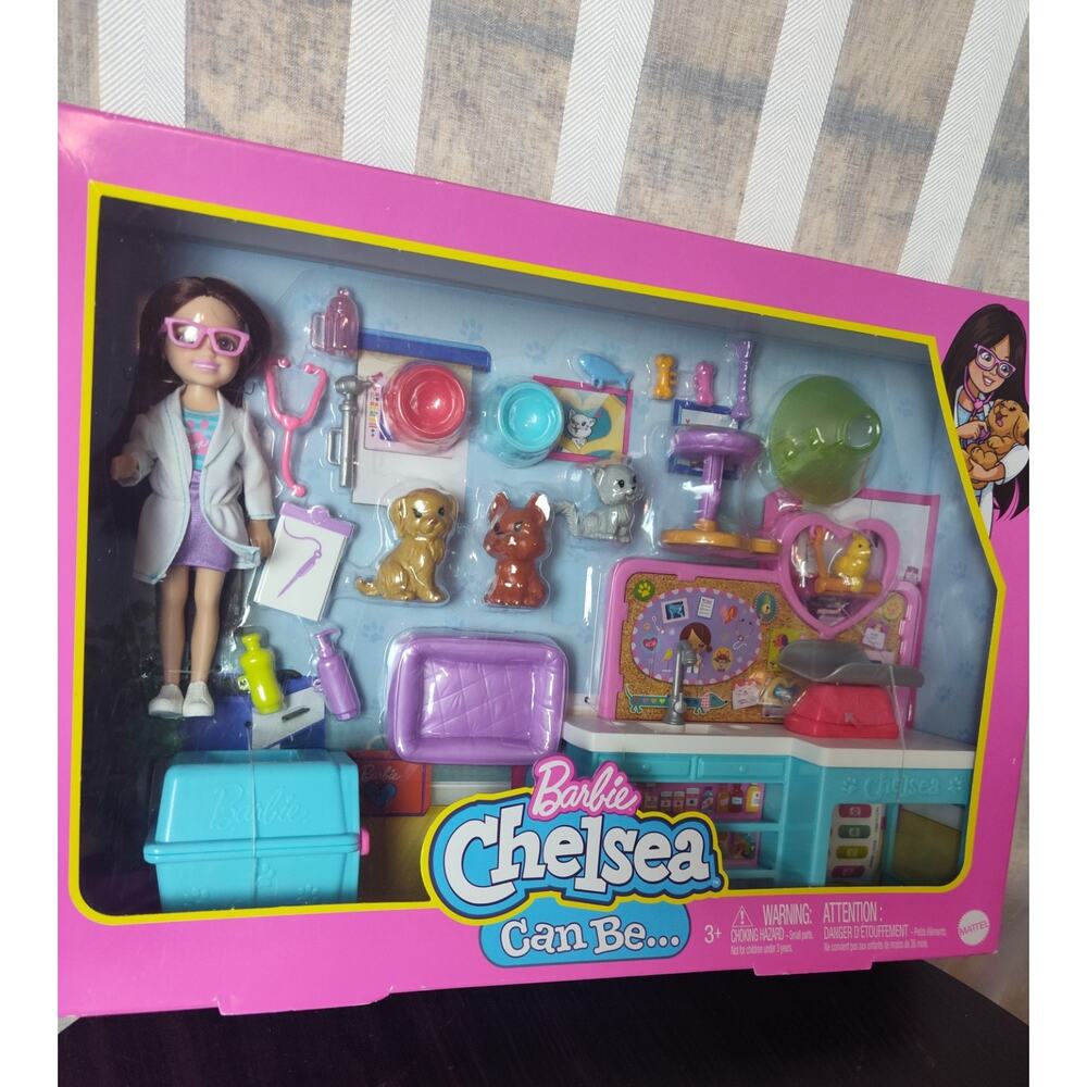 New In Box Mattel Barbie Chelsea Can Be A Vet Playset Bundle 2023 HGT12 - Picture 2 of 15
